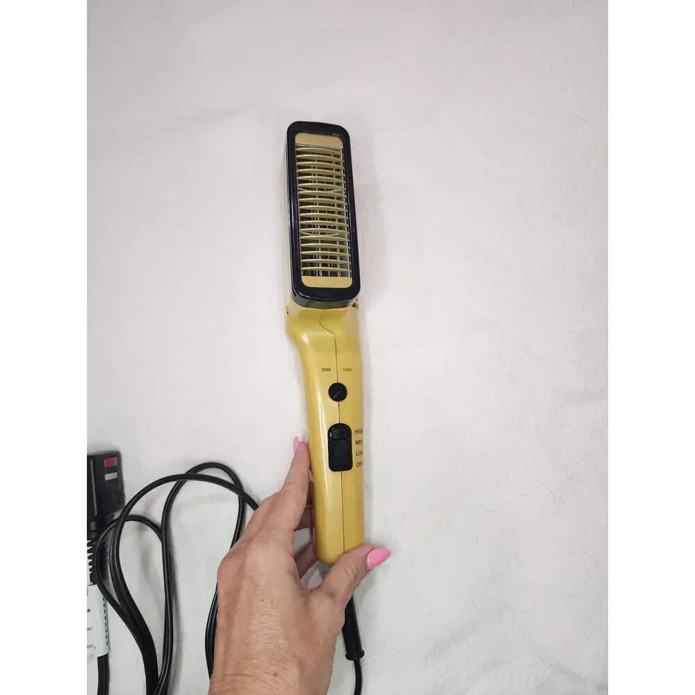 Andis HS-2 Dual-Voltage Styling Hair Dryer Comb